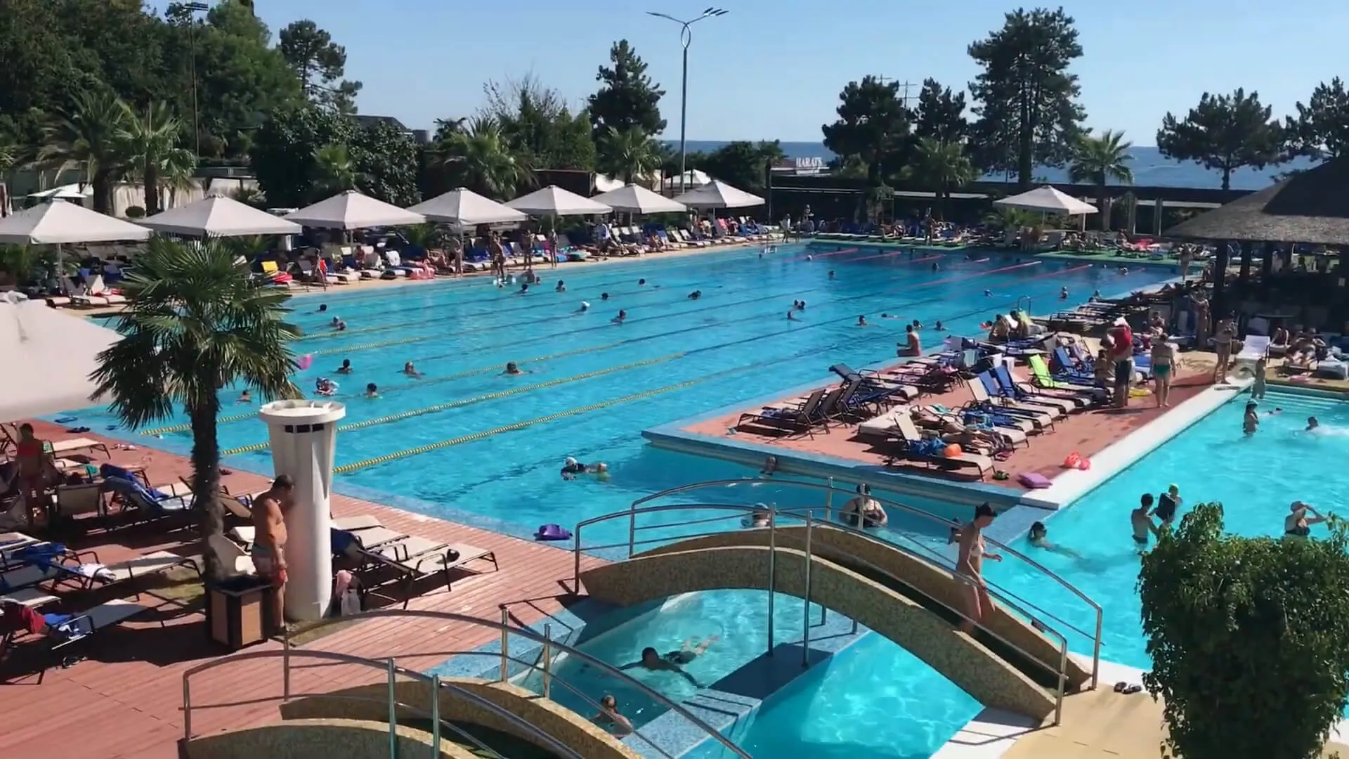 Красная Поляна: какой курорт выбрать?